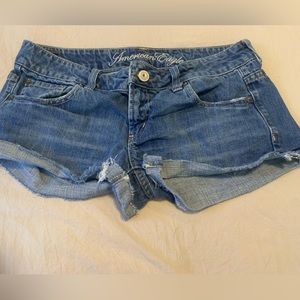 Women’s American Eagle denim shorts